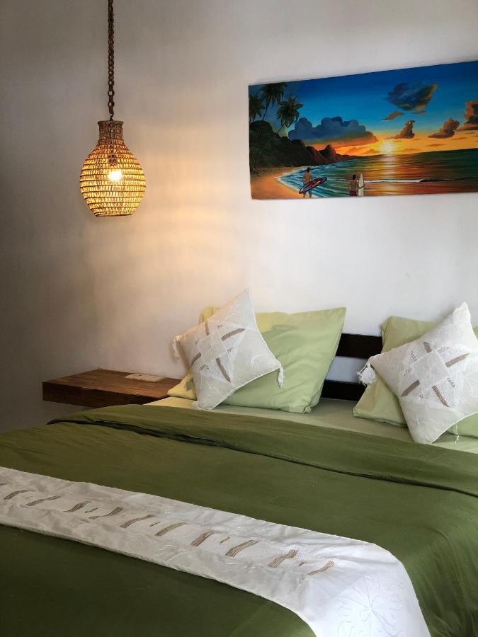 Cape Rose2 Hotel Gili Trawangan Buitenkant foto